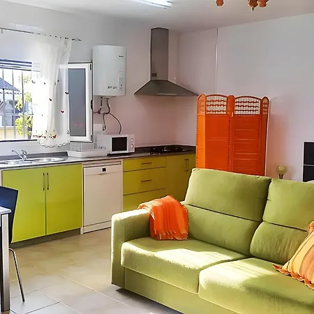 Апартаменты Casa Con Jardin Privado Y Zona De Barbacoa *